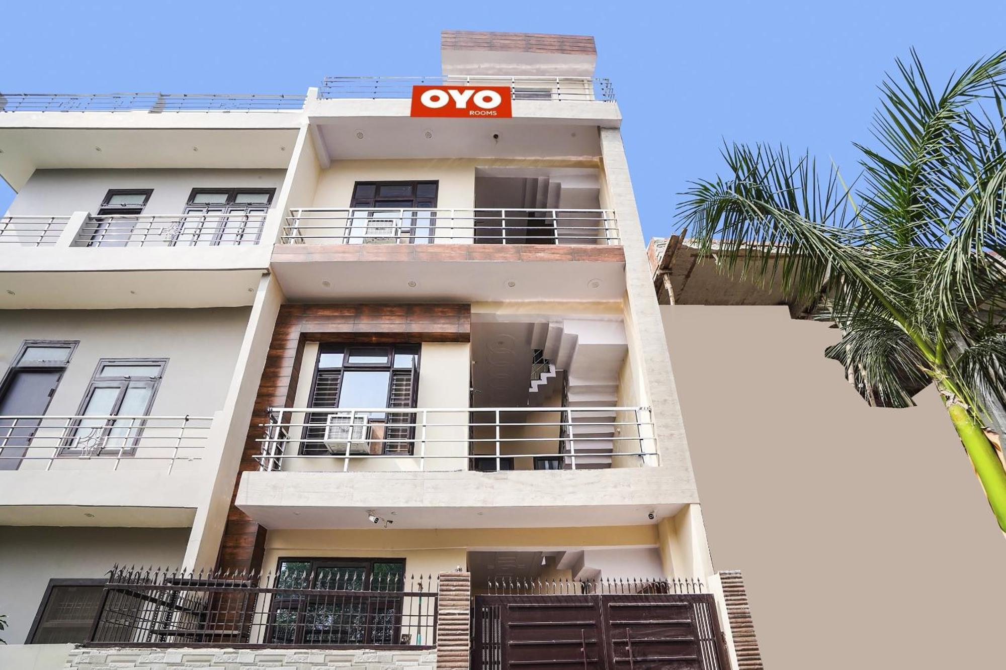 Chinhat Hotel O Ayurma Inn מראה חיצוני תמונה